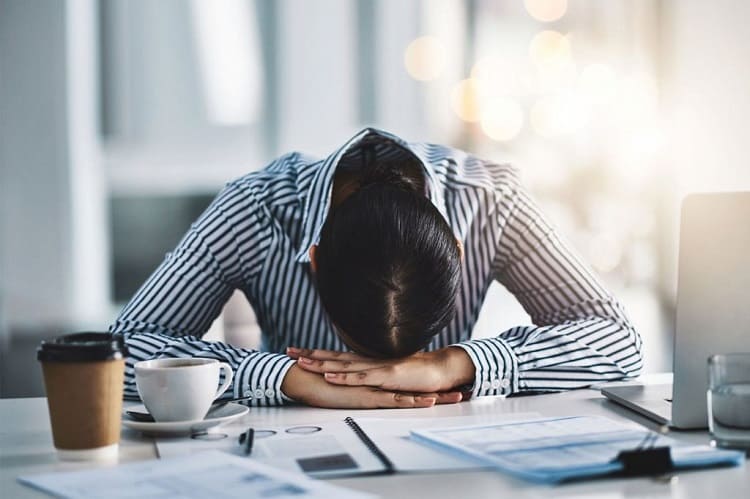 Trabalho e família em 2025: o desafio de equilibrar duas jornadas sem adoecer