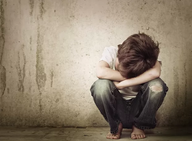 Desinformação em 2025: o perigo das falsas promessas sobre o autismo